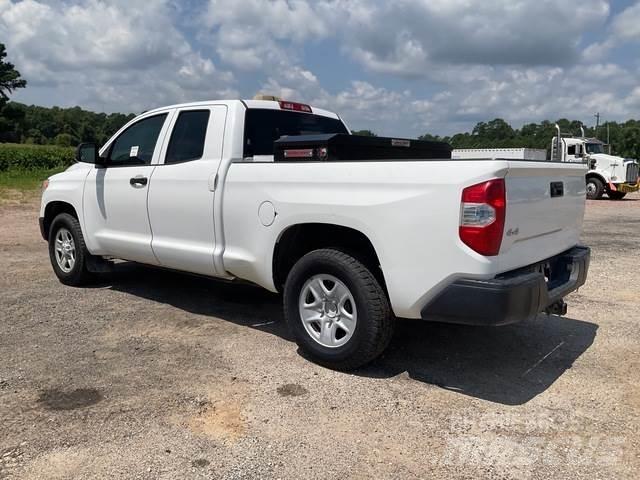 Toyota Tundra Ostalo