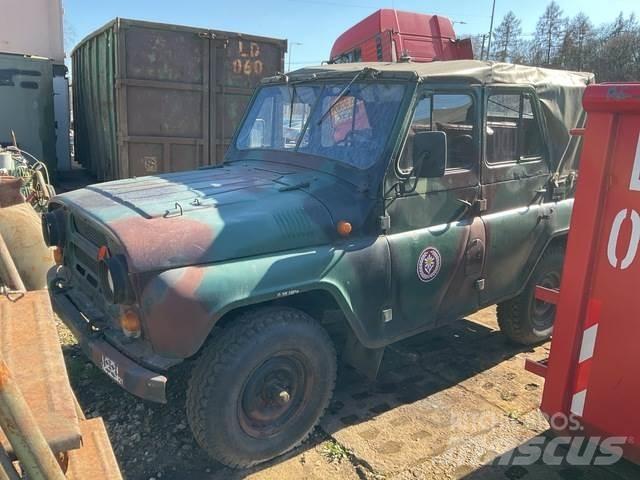  UAZ 469B Automobili