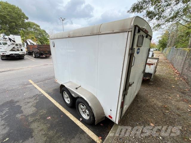 United  Prikolice sa sandukom