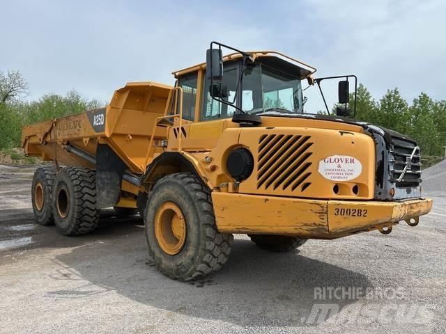 Volvo A25D Zglobni damperi