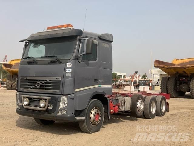 Volvo FH540 Kamioni-šasije