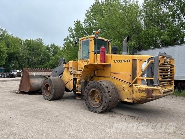 Volvo L220E Utovarivači na točkove