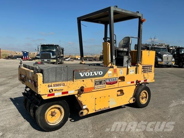 Volvo PT125 Gumeni valjci na točkovima