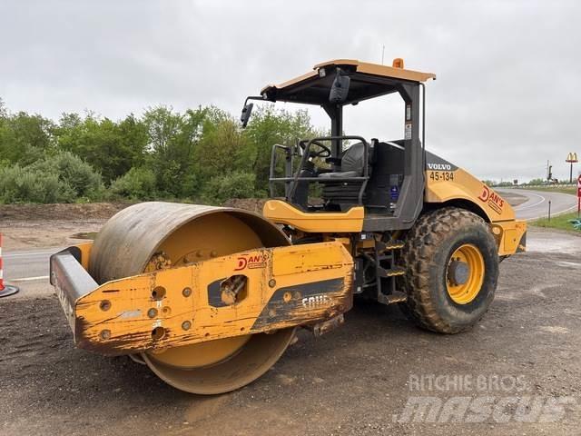 Volvo SD115B Valjci sa jednim bubnjem