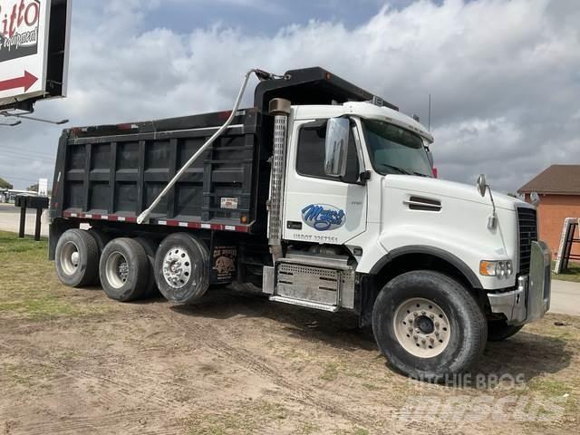 Volvo VHD Kiperi kamioni