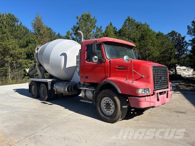 Volvo VHD64B Ostali kamioni