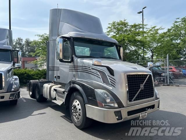 Volvo VNL Tegljači