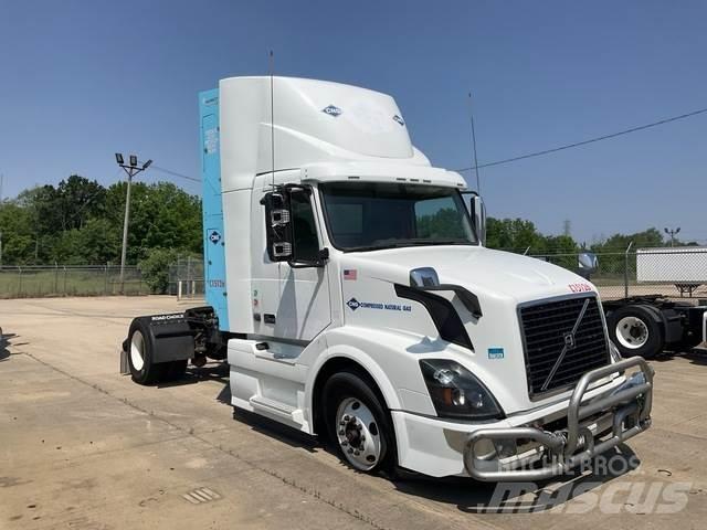 Volvo VNL Tegljači