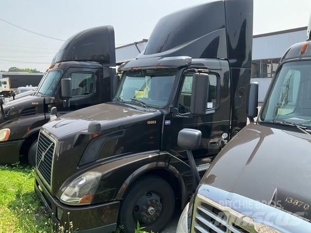 Volvo VNL Tegljači