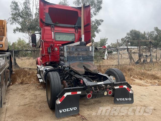 Volvo VNM Tegljači