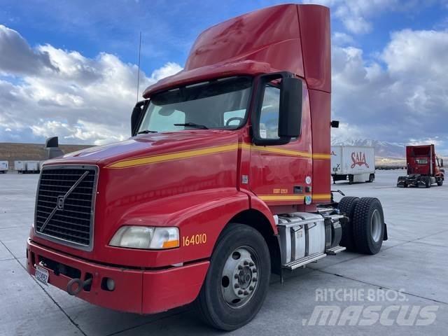 Volvo VNM Tegljači