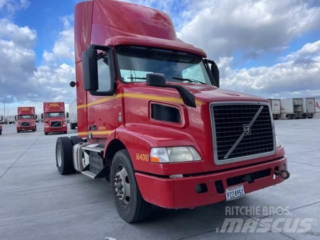 Volvo VNM Tegljači