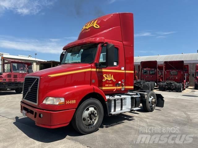 Volvo VNM Tegljači