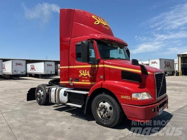 Volvo VNM Tegljači