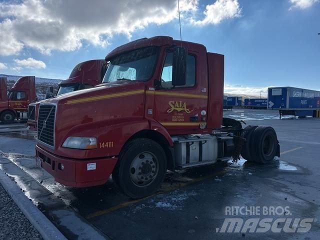 Volvo VNM Tegljači
