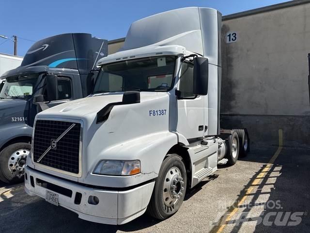 Volvo VNM Tegljači