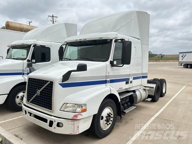 Volvo VNM Tegljači