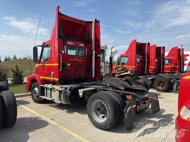 Volvo VNM Tegljači