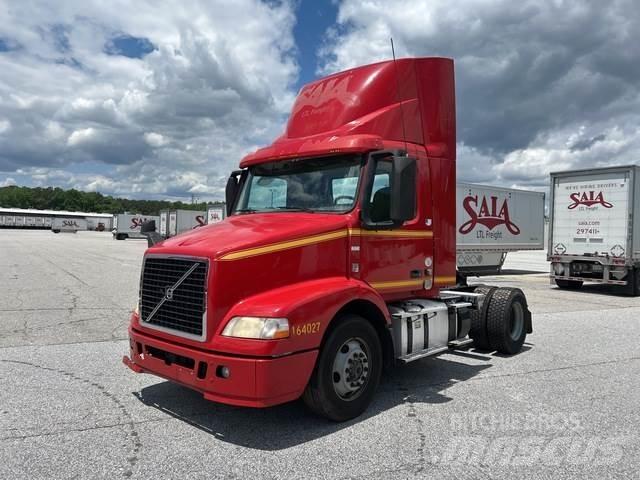 Volvo VNM Tegljači
