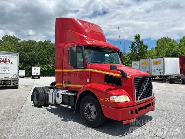 Volvo VNM Tegljači
