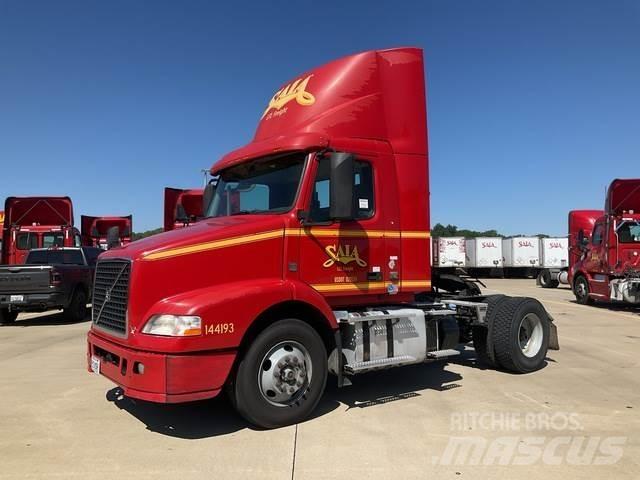 Volvo VNM Tegljači