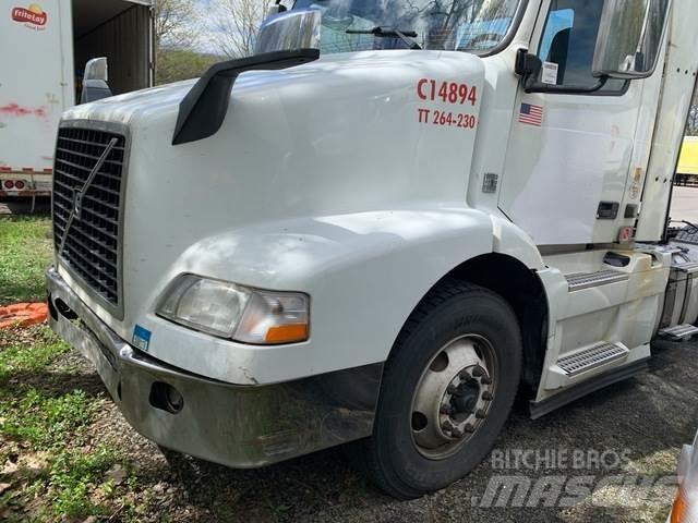 Volvo VNM Tegljači