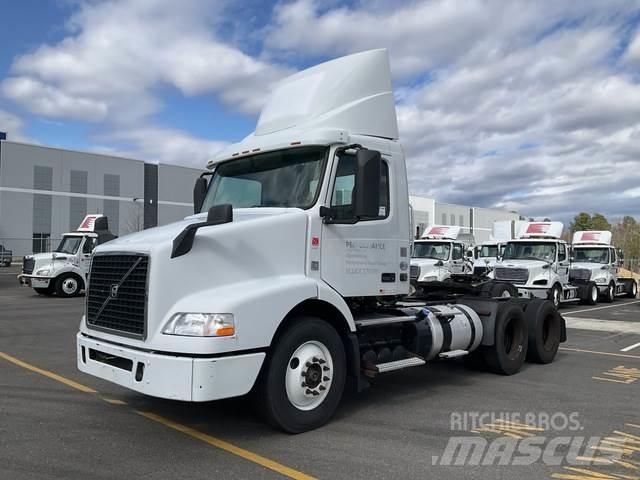 Volvo VNM Tegljači