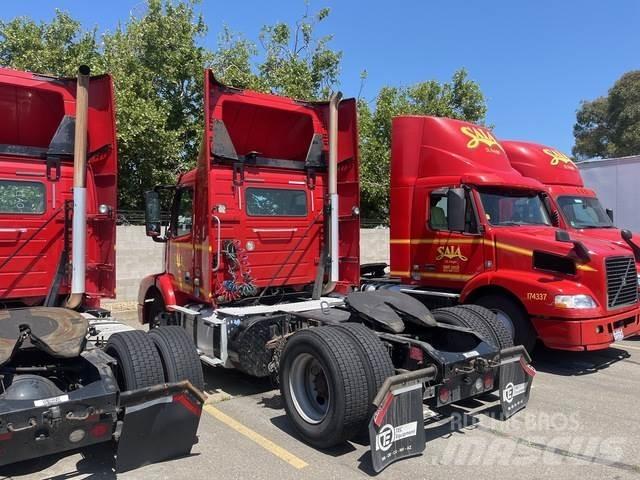 Volvo VNM Tegljači