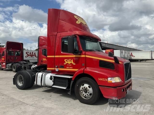 Volvo VNM Tegljači
