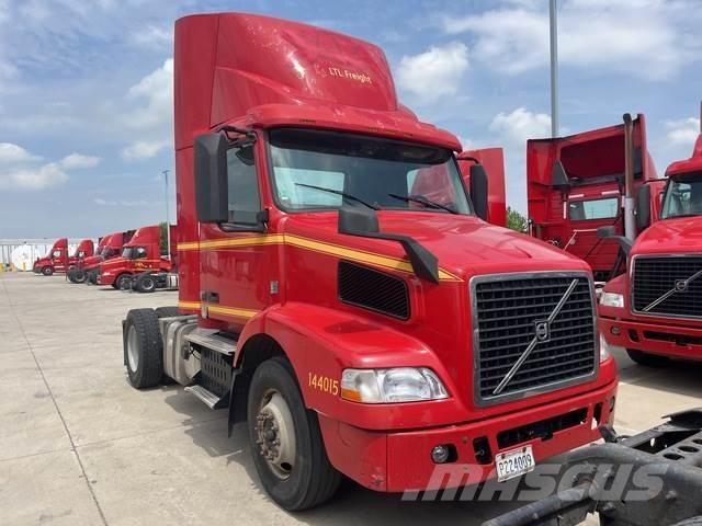 Volvo VNM Tegljači