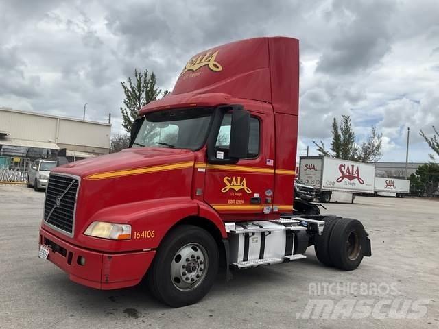 Volvo VNM Tegljači