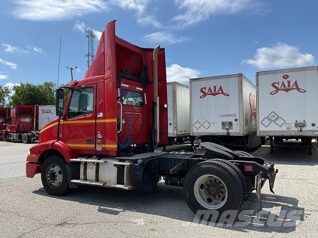 Volvo VNM Tegljači