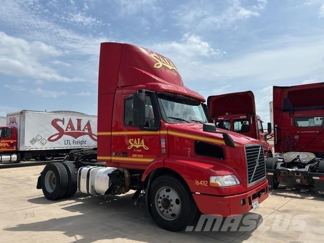Volvo VNM Tegljači