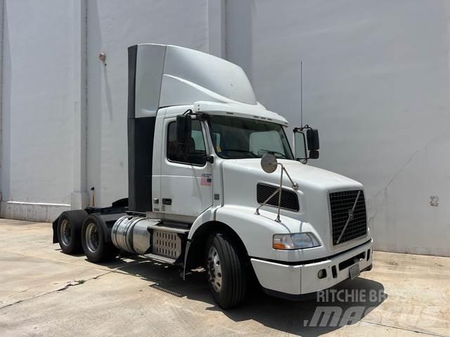 Volvo VNM Tegljači