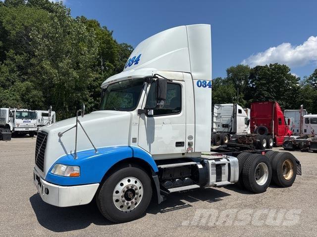 Volvo VNM Tegljači