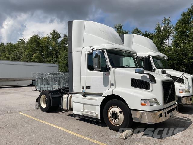 Volvo VNM Tegljači