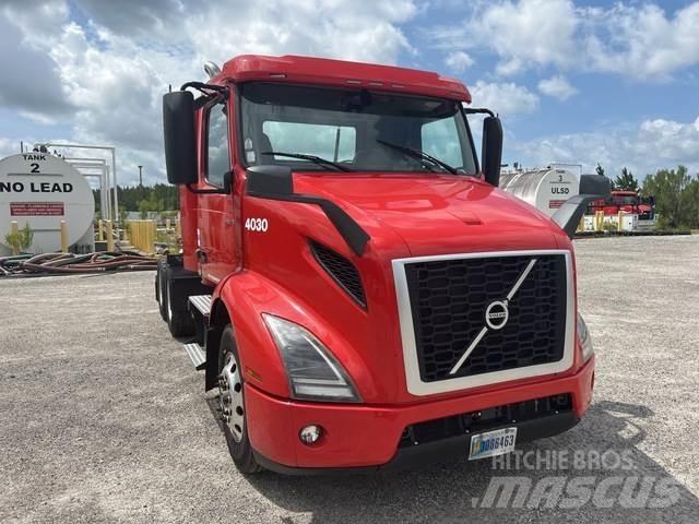 Volvo VNR Tegljači