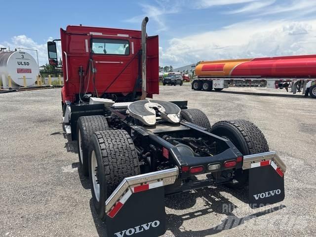 Volvo VNR Tegljači