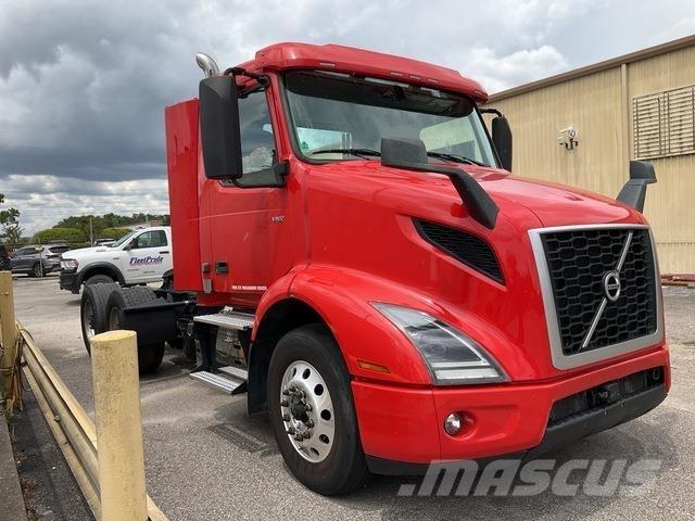 Volvo VNR Tegljači
