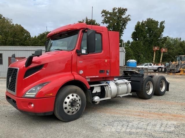 Volvo VNR Tegljači
