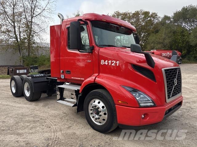 Volvo VNR Tegljači