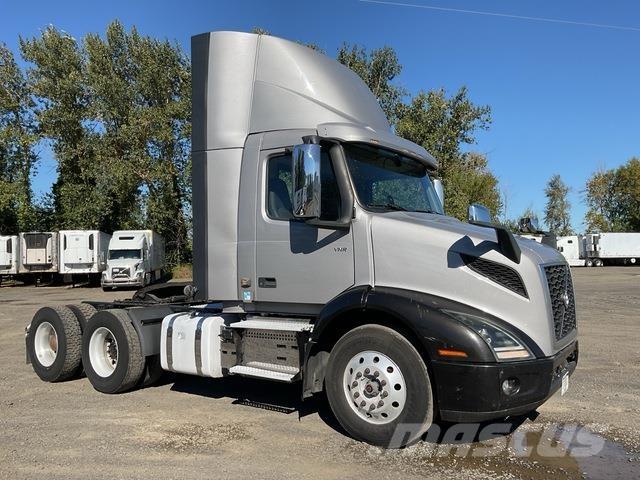 Volvo VNR 300 Tegljači