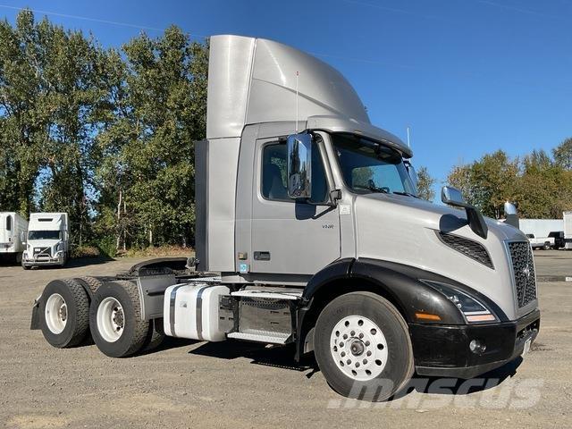 Volvo VNR 300 Tegljači