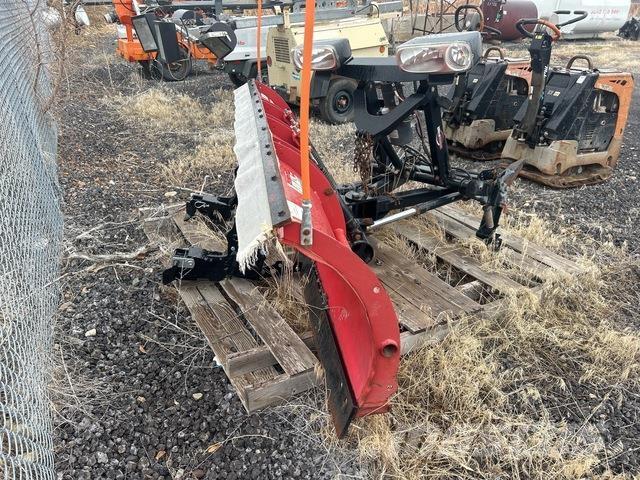 Western  Snežne daske i plugovi