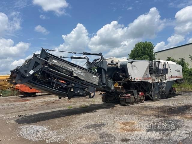 Wirtgen W220 Freze za asfalt