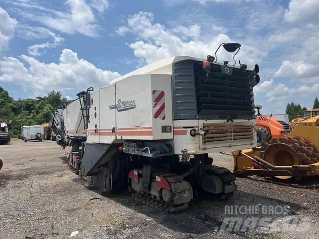 Wirtgen W220 Freze za asfalt