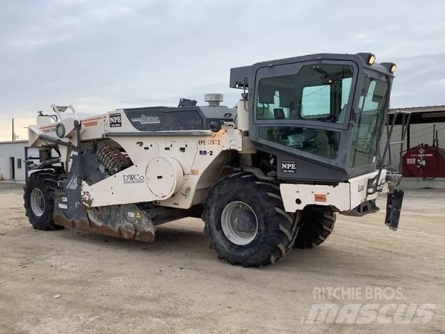 Wirtgen WR2000 Nabijači zemlje