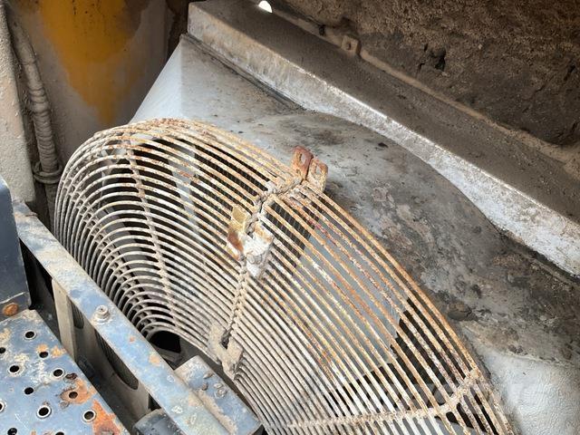 XCMG XE900D Bageri guseničari