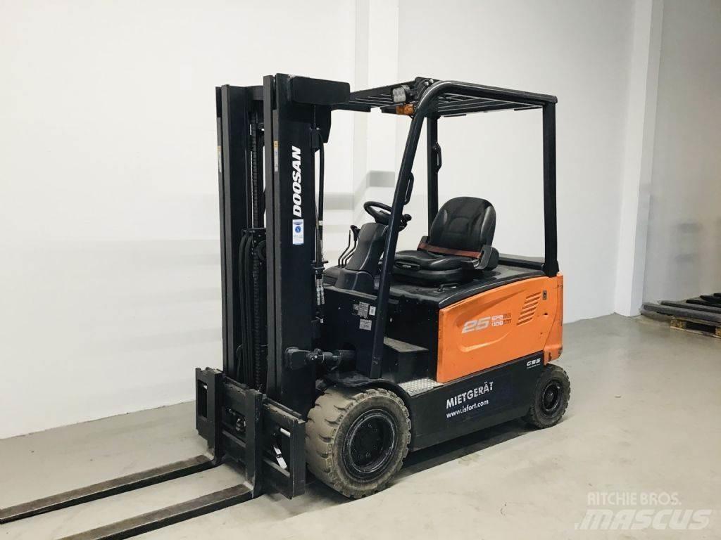Doosan B25X-7 Električni viljuškari