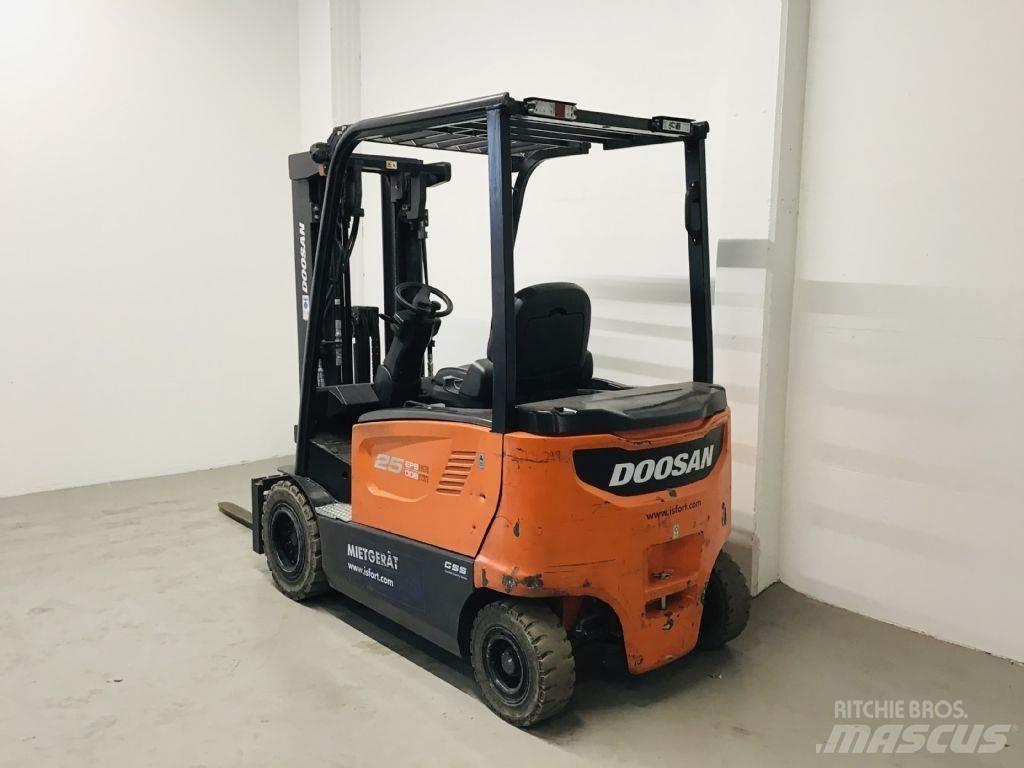 Doosan B25X-7 Električni viljuškari